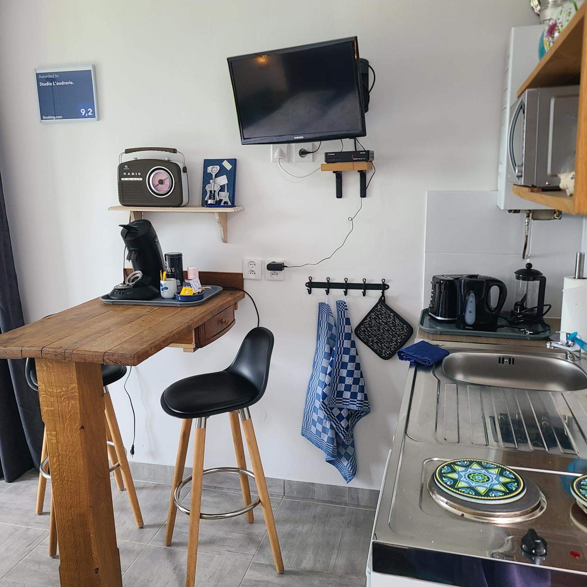 Studio L'Audrerie. Saint-Pardoux-Corbier Dış mekan fotoğraf