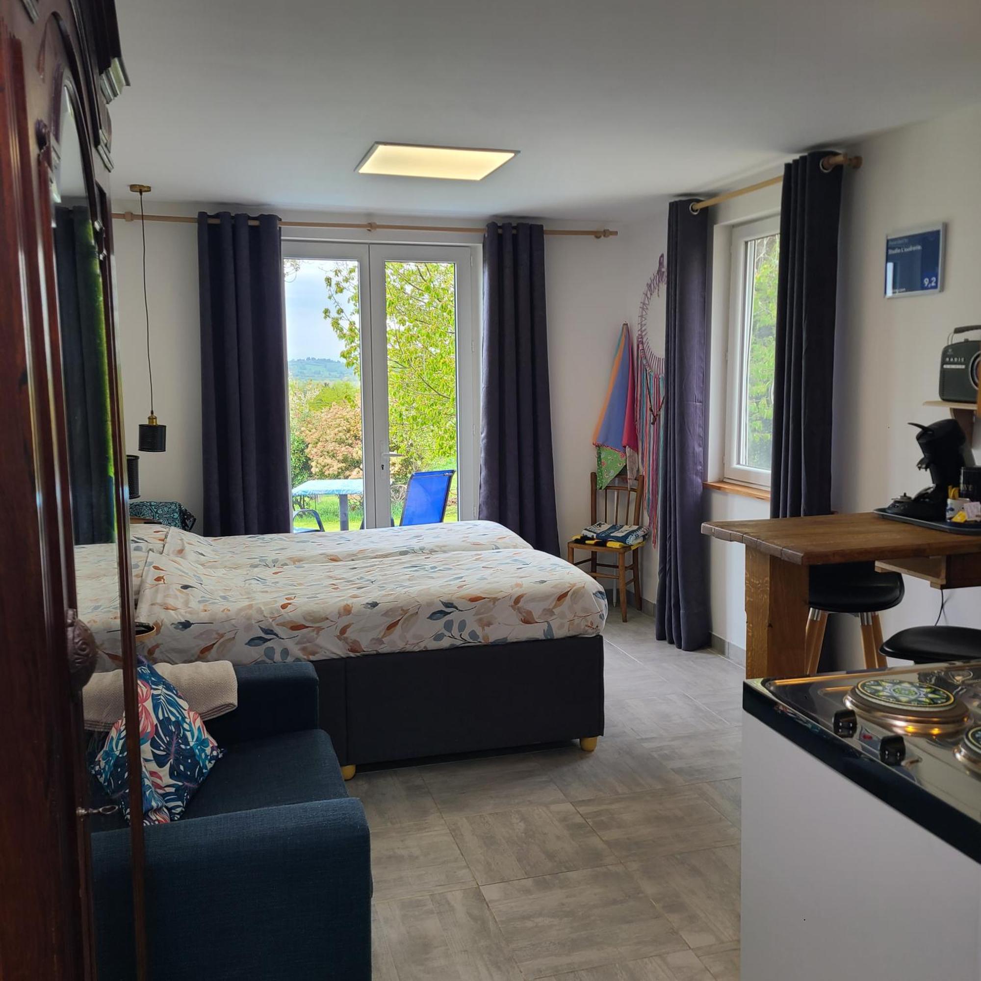 Studio L'Audrerie. Saint-Pardoux-Corbier Dış mekan fotoğraf